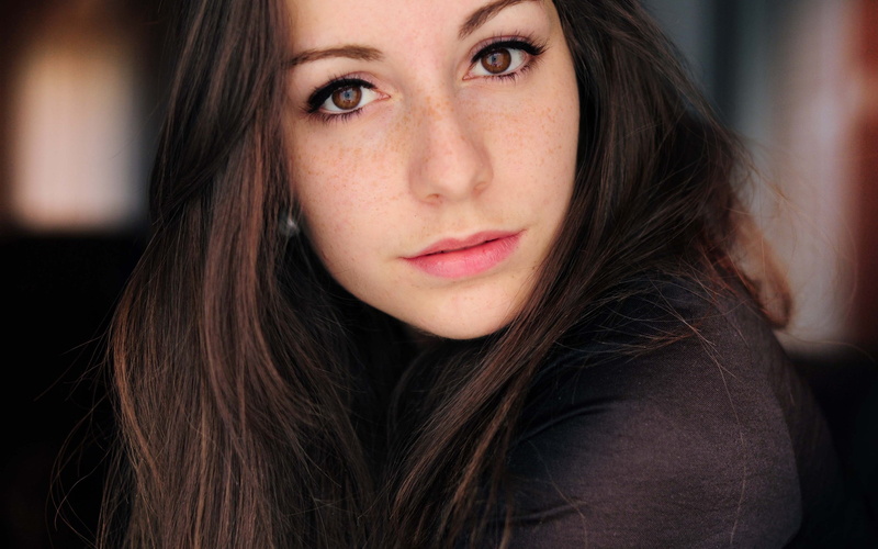 s, women, young adult, close-up, young women, adult, hair, one person, pink, front view, looking at camera, adolescence, brown hair, face, teenager, portrait