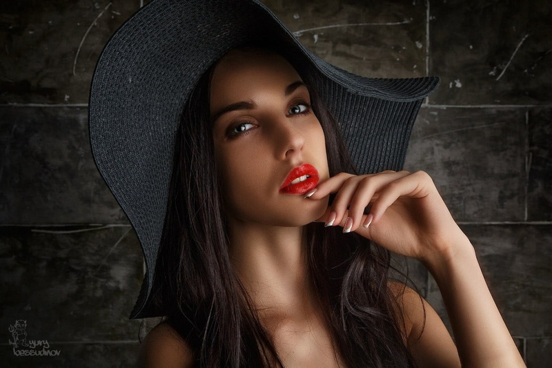 young adult, young women, model, looking at camera, clothing, millinery, women, face, fashion, adult, Alla Berger, hair, brunette, human lips, long hair