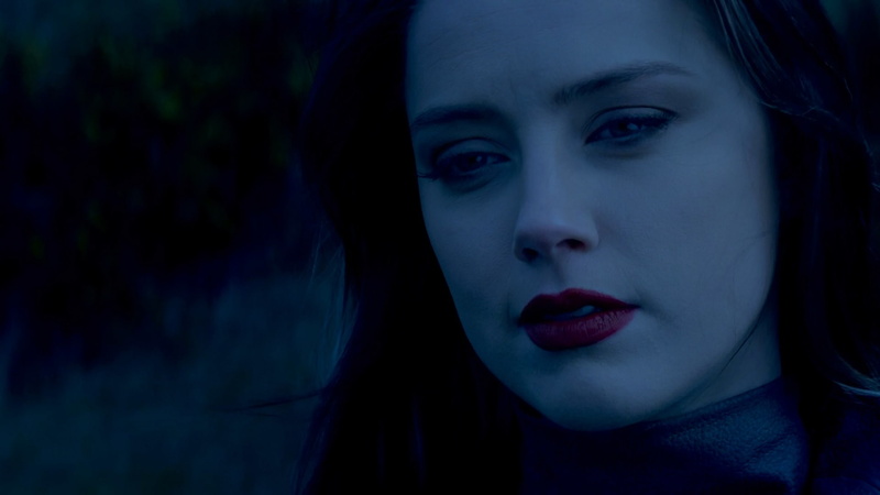 spooky, looking at camera, portrait, women, hairstyle, 1080P, vampire, fear, horror, hair, hood - clothing, 3 Days to Kill, lipstick, one person, dark