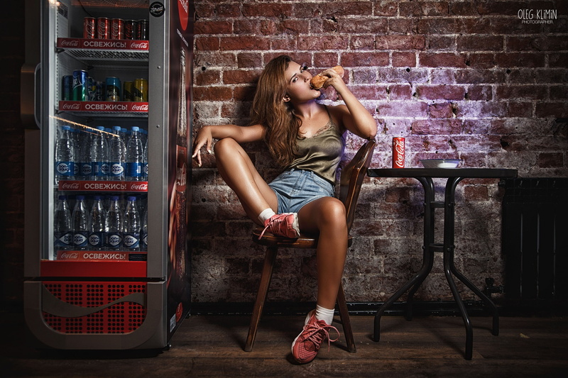 2K, legs, Coca-Cola, chair, food, Oleg Klimin, women