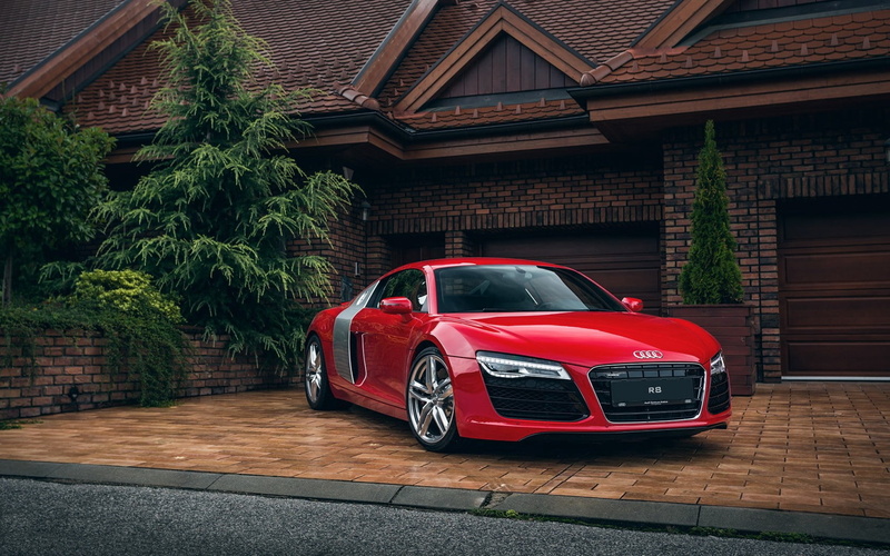 r, style, plant, tree, wheel, r8, modern, design, building, house, red, small, audi, luxury, mode of transportation, no People, car, old-fashioned, travel