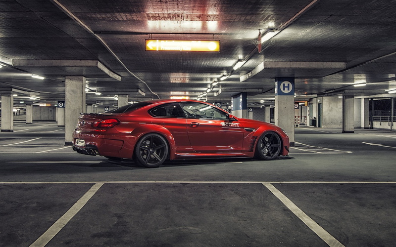 sedan, illuminated, parking, 1080P, parking lot, road marking, parking garage, sign, city, ceiling, lighting equipment, communication, red, indoors, transportation