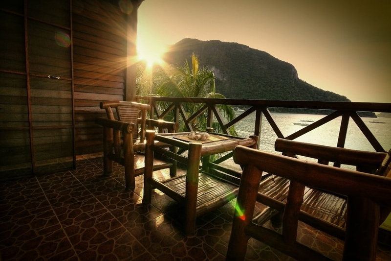 nature, seat, set, railing, four, tranquil scene, table, boundary, 480P, sunbeam, outdoors, rectangular, Philippines, brightly lit, no people, absence
