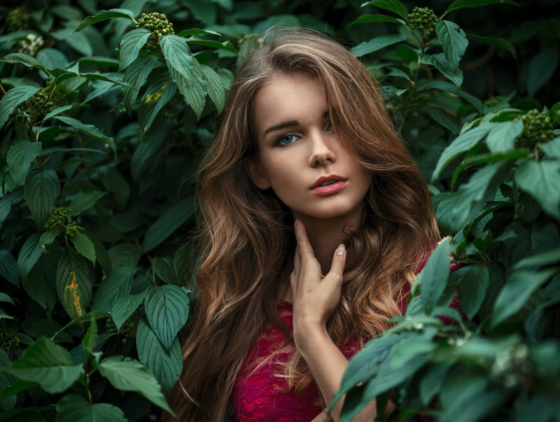 portrait, blonde, leaves, women, Dmitrij Butvilovskij, plants, Irina Regent, 1080P