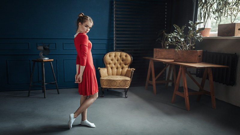 socks, plants, armchairs, 720P, blue eyes, Georgy Chernyadyev, blonde, red dress, Irina Regent, women