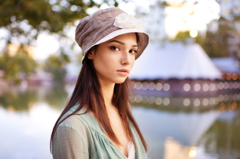 portrait, Maxim Maximov, brunette, Mariya Volokh, freckles, 1080P, looking at viewer, hat, women