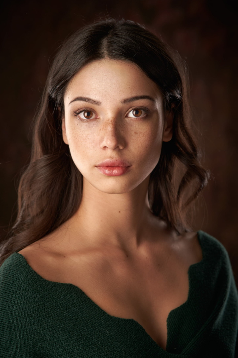 Mariya Volokh, brown eyes, cleavage, 1080P, freckles, model, brown background, looking at viewer, face, brunette, women, portrait display, sweater dress