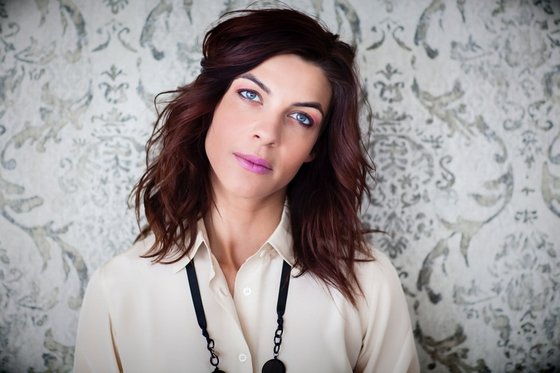 young women, wall - building feature, 720P, necklace, portrait, beautiful woman, headshot, front view, pattern, floral pattern, young adult, Natalia Tena