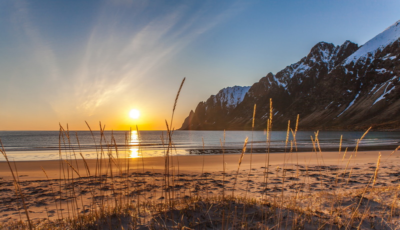 Norway, winter, snow, grass, Ersfjordbotn, sand, sea, beach, 2K, Senja, mountains