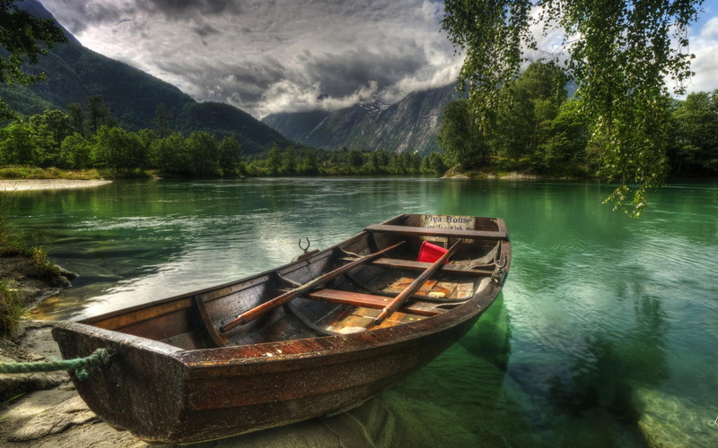 shore, mountains, peaceful, forest, lonely, sand, nature, water, 2K, lake, boat, greenery