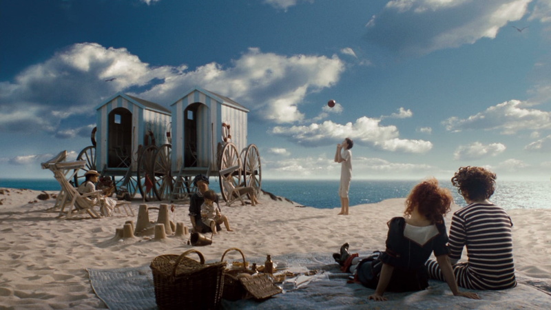positive emotion, togetherness, black, shirt, vacations, cloud - sky, Sweeney Todd, sky, movies, crew, leisure activity, water, neck, sitting, sea, couple - relationship