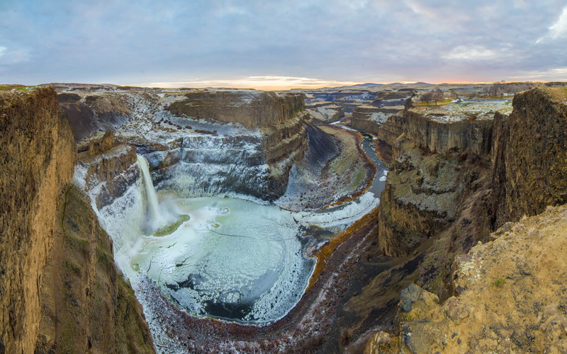 ice, no people, Palouse Falls, cloud - sky, rock - object, waterfall, solid, flowing, geology, rock, land, flowing water, nature, scenics - nature, motion