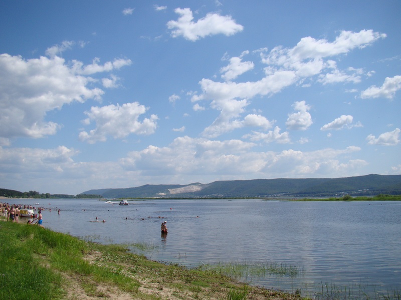beach, people, real people, volga, river, wide, tranquil scene, clouds, open space, summer, land, incidental people, russia, sky, non-urban scene, the bathers