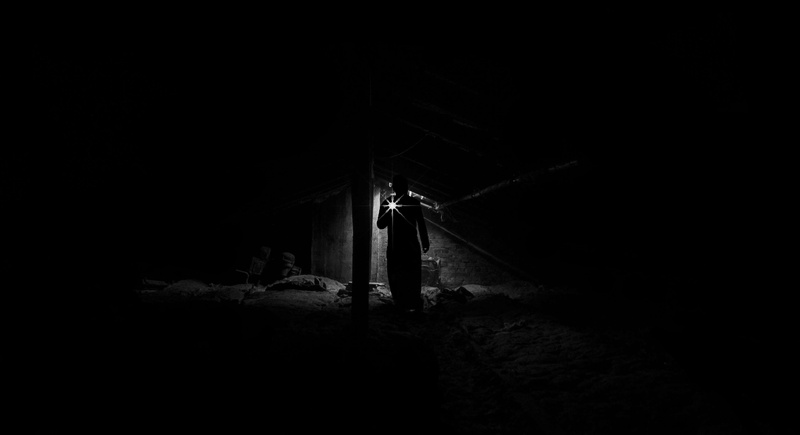 person, horror, light - natural phenomenon, lifestyles, lamp, night, fear, full length, adult, copy space, frightening, men, evening, art, 4K, creepy