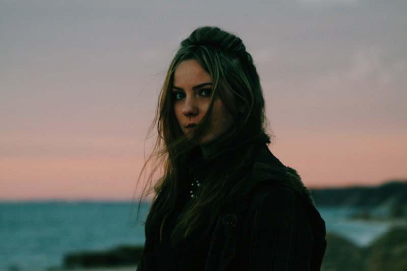 nature, focus on foreground, woman, long Hair, disk, female, outdoors, standing, close up, people, beach, one Person, portrait, beautiful, sunset, photo
