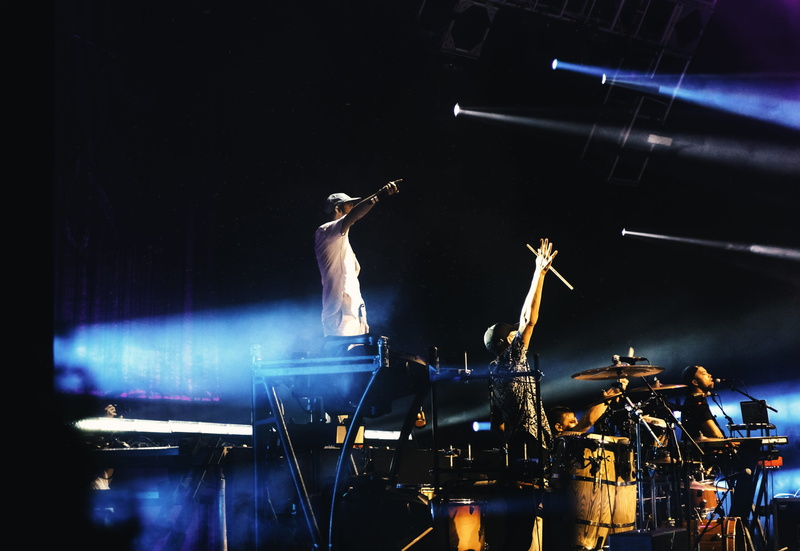 stage light, nightlife, smoke, real people, rock music, festival, stage - performance space, jon bellion, stage, performing arts event, musician, blue