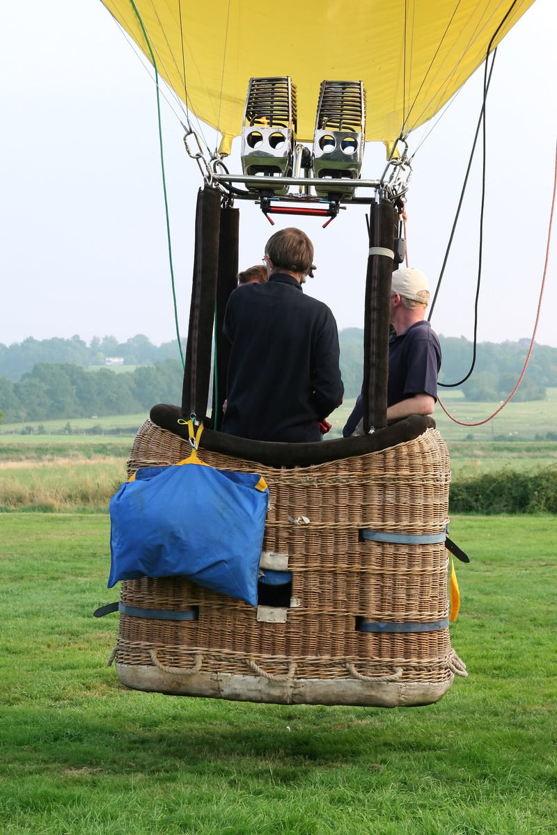 adult, Aerospace, Aircraft, transportation, progress, powered, balloon, lift, ride, nature, drift, plant, leisure activity, float, land vehicle, Ascend