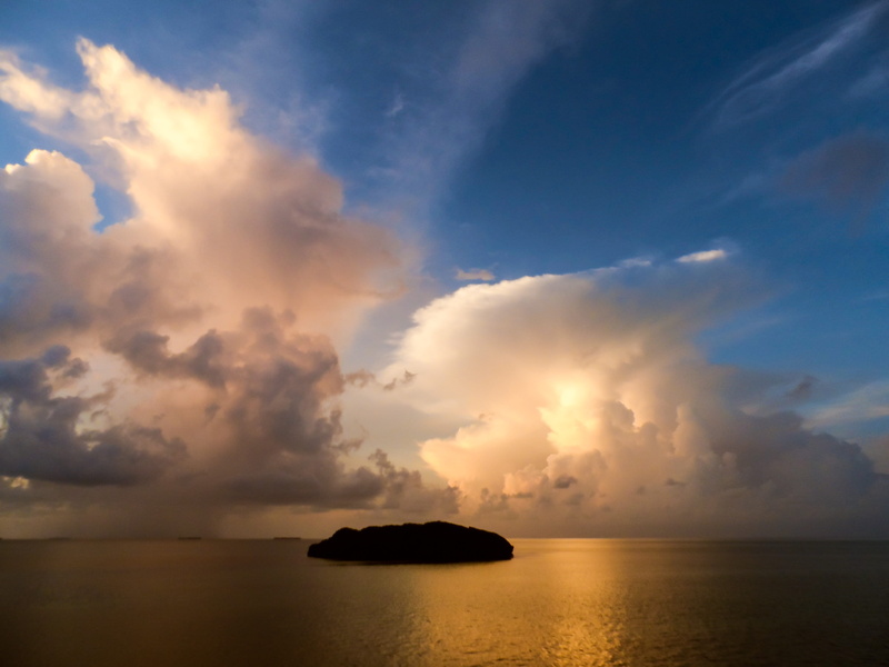 scenics - nature, seascape, dusk, tranquil Scene, golden, rock, white, isolated, sea, idyllic, ocean, no People, sun, tropical, 4K, sky, horizon, clouds