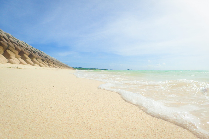 land, waters Edge, tranquility, water, wave, seashore, sky, outdoors, travel Locations, white, sand, no People, horizon over water, beauty In Nature, nature