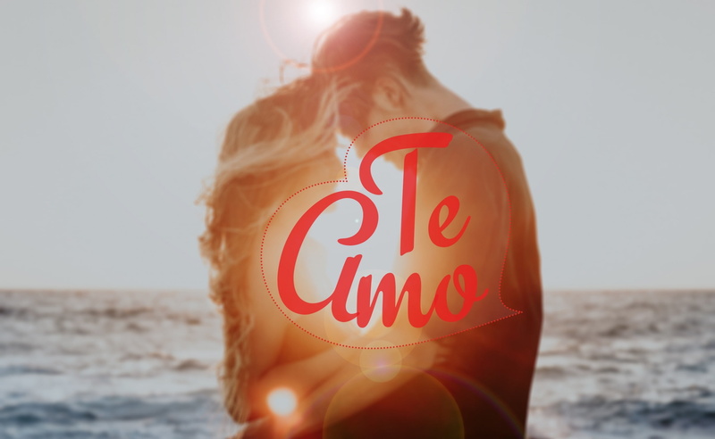 real people, beach, 2K, communication, women, inlove, amo, sunlight, positive emotion, teamo, focus on foreground, horizon over water, Spanish, sky, water
