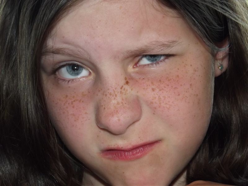 girl, long hair, unhappy, looking at camera, child, teenager, displeased, human body part, childhood, hairstyle, hair, one person, face, disgusted, picky