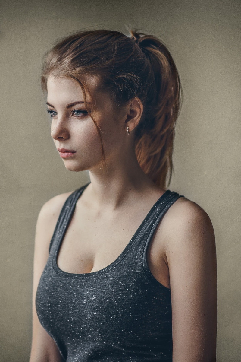 young Women, top, casual Clothing, confidence, close-up, women, human Face, people, females, hair, blonde, backgrounds, fashion Model, portrait, sensuality