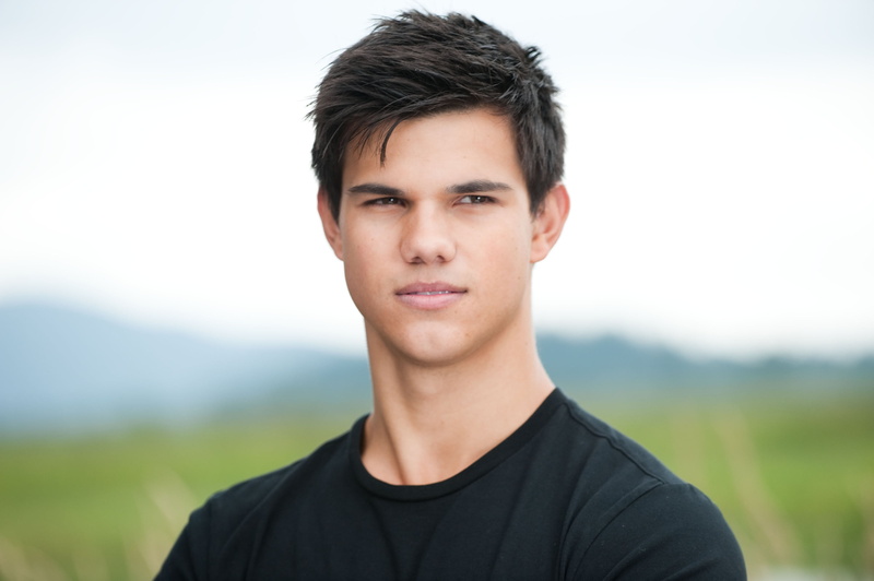 one Man Only, t-shirt, front view, smiling, teenage boys, lautner, looking, nature, beautiful People, carefree, adult, boy, people, taylor lautner, leisure activity