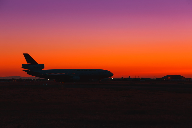 hangar, night, orange color, on the move, transportation, silhouette, travel, copy space, 2K, air vehicle, pink, airfield, light, takeoff, no people, dusk