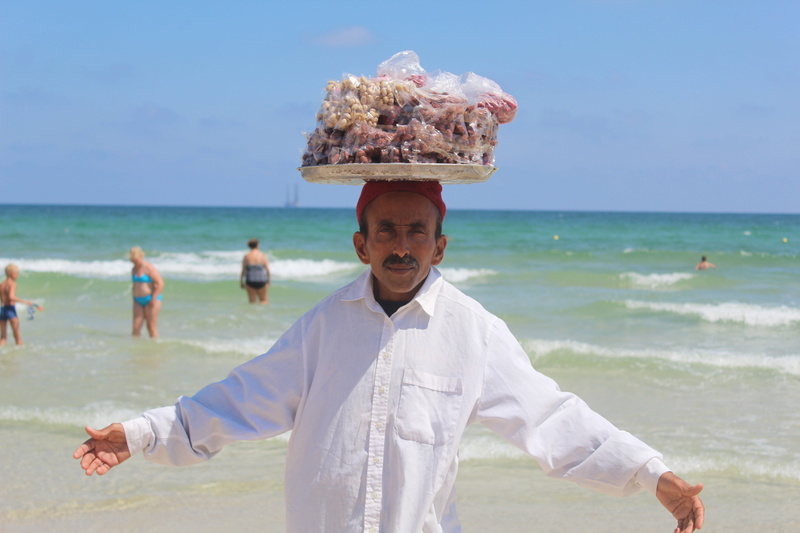 horizon over water, incidental people, portrait, sky, sand, Sun, day, lifestyles, the seller, Sea, real people, horizon, aboriginal, nature, standing, adult