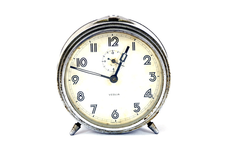 alarm-clock, time, stainless, timer, watch, antique, second, chrome, cut out, silver colored, instrument of time, wake-up, shape, 4K, geometric shape