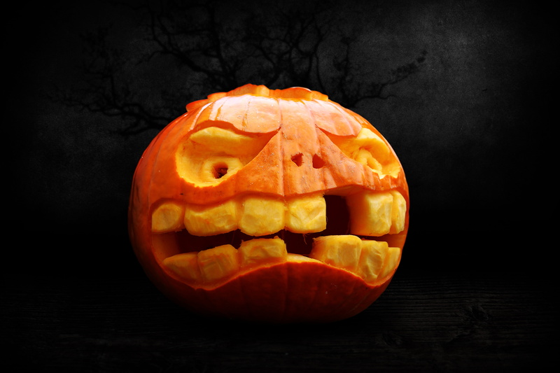 fear, huge, faces, close-up, studio shot, evil, celebration, cut out, halloween, pumpkins autumn, edible, food, orange color, vegetables, anthropomorphic face