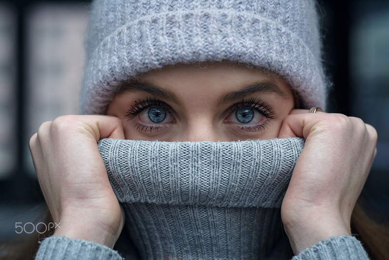 close-up, holding, human eye, hood - clothing, face, warm clothing, women, body part, eyes, 1080P, front view, looking at camera, adult, unrecognizable person