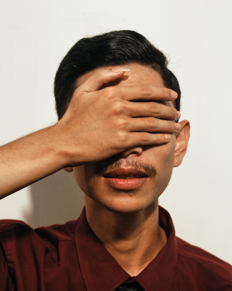 eyes closed, person, eyes, man, hand, mouth open, 2K, portrait, boy, close-up, casual clothing, hands covering eyes, front view, men, emotion, aggression