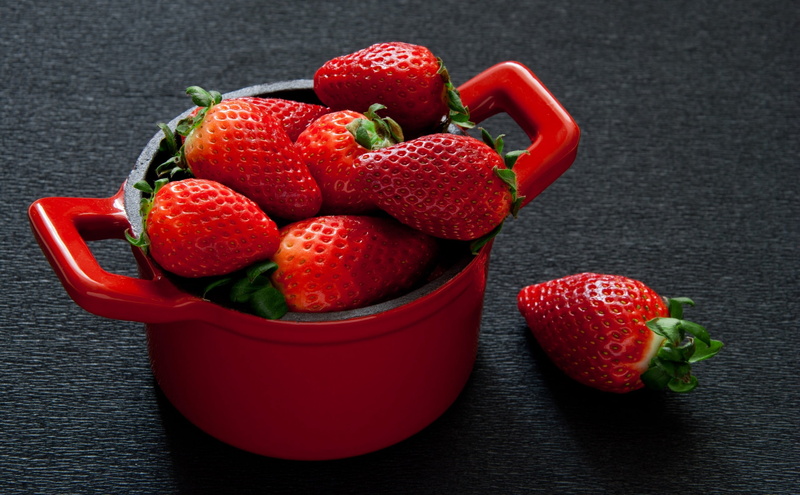 strawberries, no people, studio shot, strawberry, household equipment, food, still life, berry fruit, black background, high angle view, table, wellbeing