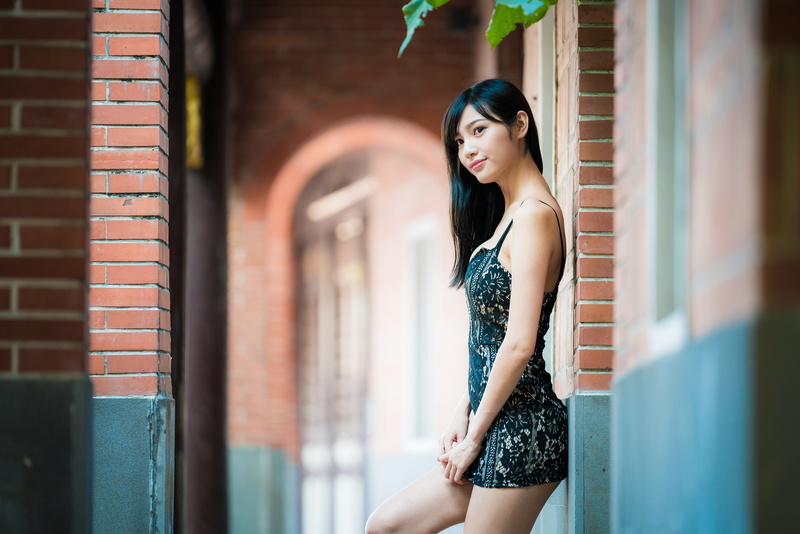 portrait, model, Asian, depth of field, looking away, women outdoors, 4K, women, tight dress, side view, dark hair
