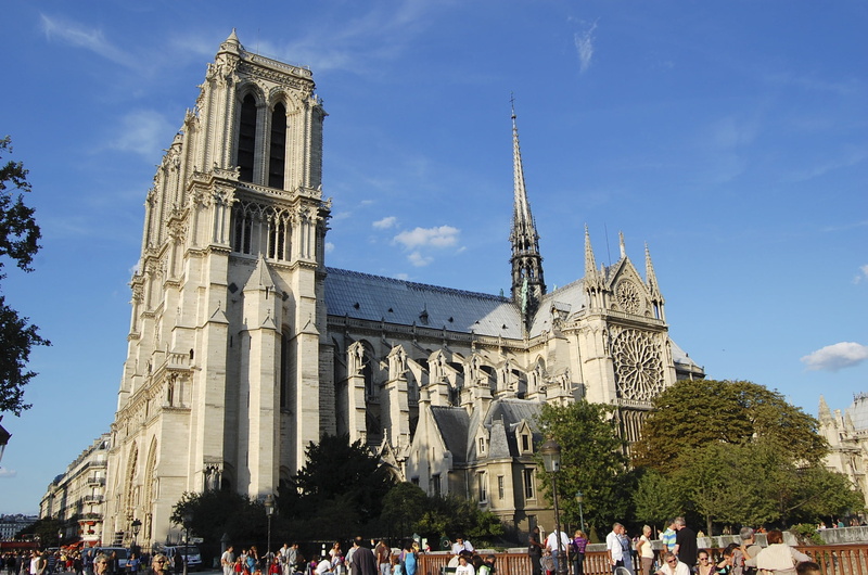 real people, group of people, place of worship, building exterior, architecture, spirituality, tourism, history, belief, religion, famous Place, sky, cathedral
