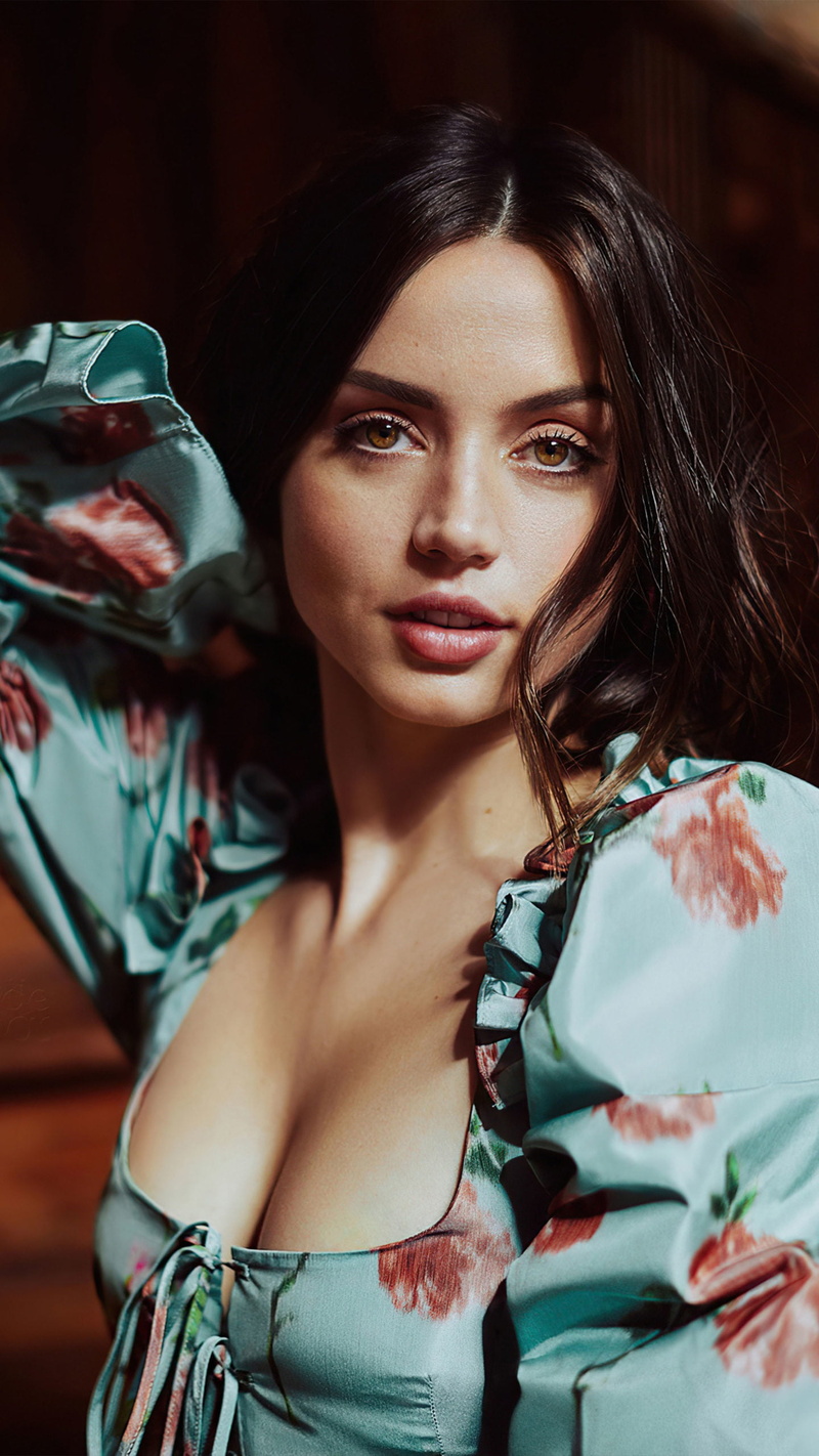 actress, flower dress, brunette, looking at viewer, 2K, Ana de Armas, cleavage
