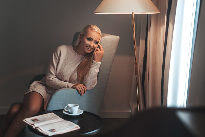 curtains, sitting, floor lamp, Cup, Stefan Häusler, smile, model, dress, room, pose, blonde, in the chair, portrait, light, table, Anita Bogdaniwna, journal