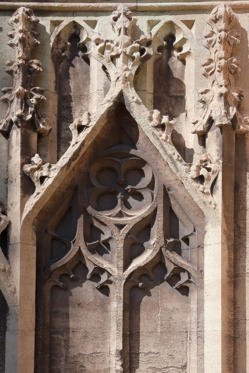 history, carving, gothic style, building, gothic, bas relief, building exterior, Art, 4K, Gothic, old, architectural column, belief, art, Tracery, Church