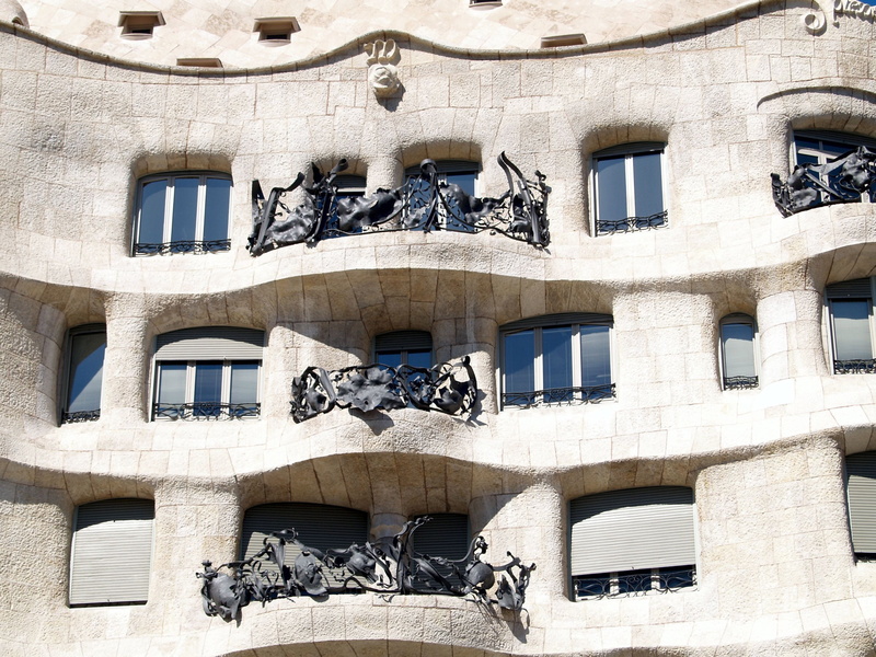 catalonia, barcelona, 2K, artistic, buildings, travel, abandoned, built structure, outdoors, europe, unesco, design, monument, house, mediterranean, city