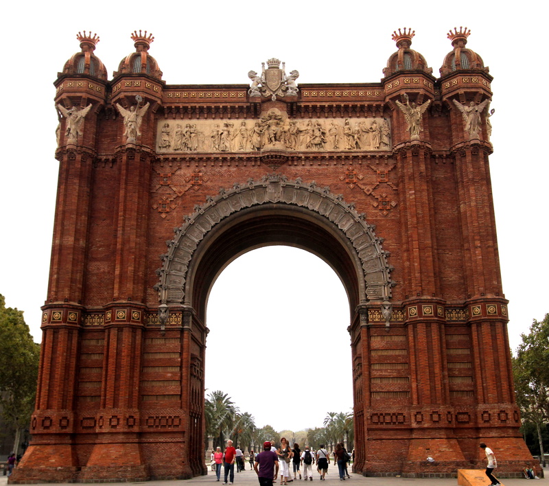 memorial, tourist, architecture, arch, clear sky, day, european, catalan, crowd, barcelona, arc de triomf, nature, built structure, tourism, ornate, catalunya