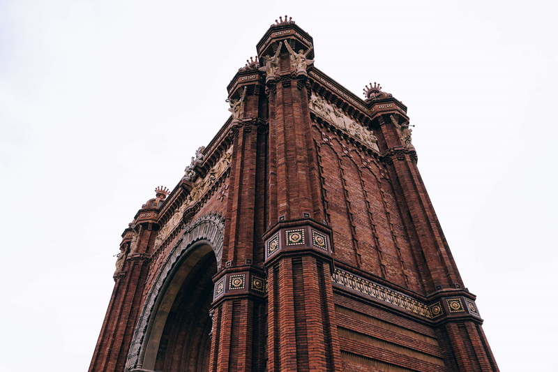 arch, tower, european, nature, catalonia, travel destinations, 4K, catalan, arc, clear sky, archway, europe, building, day, brickwork, blue, gate, tall - high