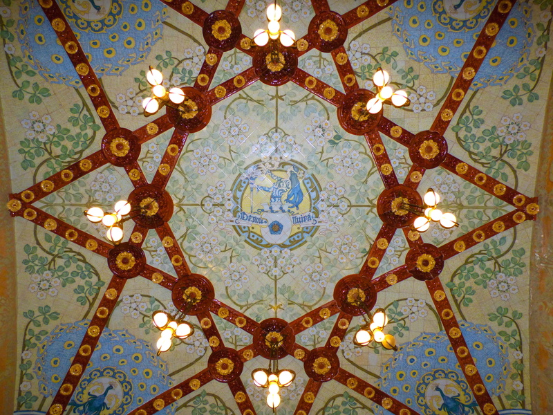 4K, architecture, cupola, illuminated, Ceramic, domènech i montaner, built structure, mural, pattern, indoors, art noveau, design, light, building, Lights