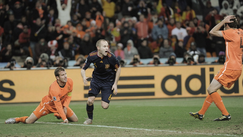 1080P, grass, fifa, iniesta, holland full hd, van der vaart, Spain, game, stadiums, sport, Holland, players, the game