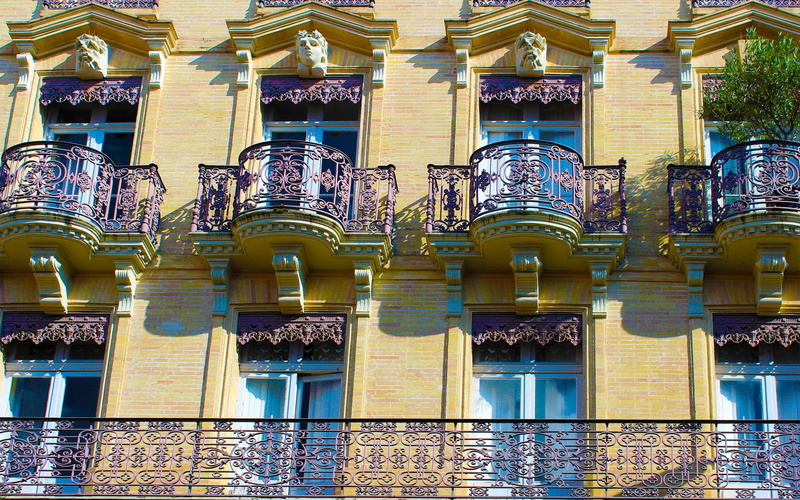 day, 1080P, ornate, balconies, outdoors, France, house, residential district, full frame, windows, architecture, balcony, built structure, architectural column