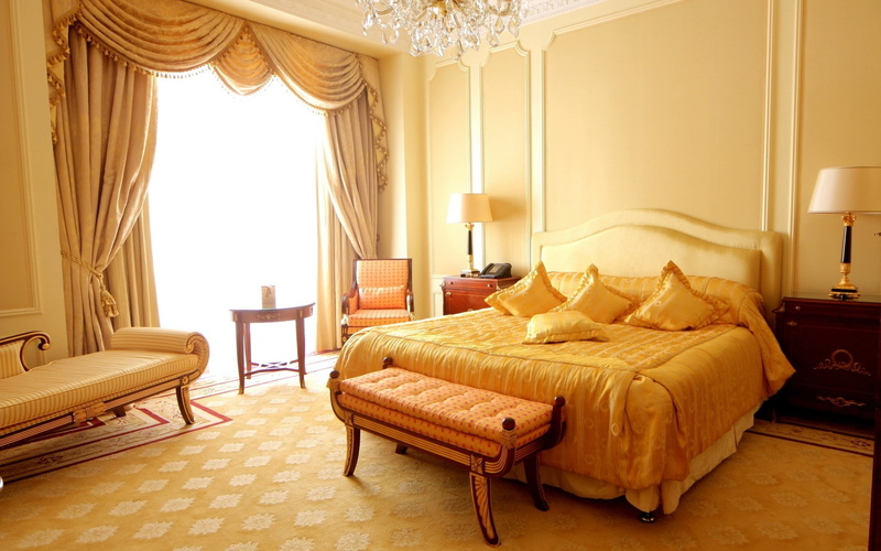 Chair, 1080P, electric lamp, hotel suite, modern, Pillows, wealth, luxury, Interior design, ornate, architecture, residential district, Room, Sofa, Style