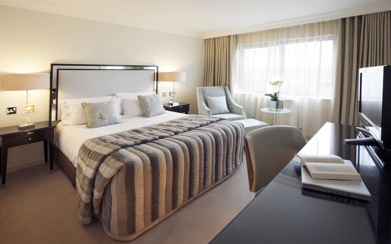 curtain, cushion, decoration, headboard, residential District, metal, carpet - Decor, decor, architecture, rug, blanket, 1080P, home, design, wealth, modern