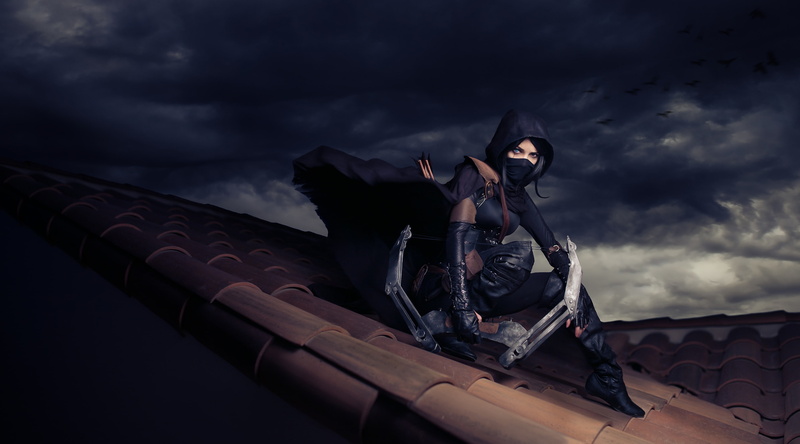 teenager, Thief, cloud - sky, young adult, nature, Games, front view, warning sign, architecture, suit, digital, one person, 4K, roof, woman