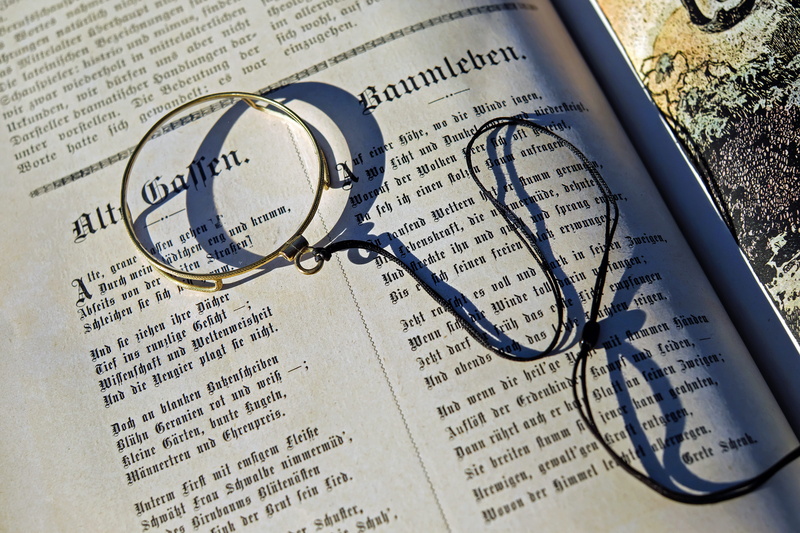 eyesight, larger view, western script, high angle view, the media, glasses, no people, pendant, close-up, 4K, publication, paper, reading aid, searching