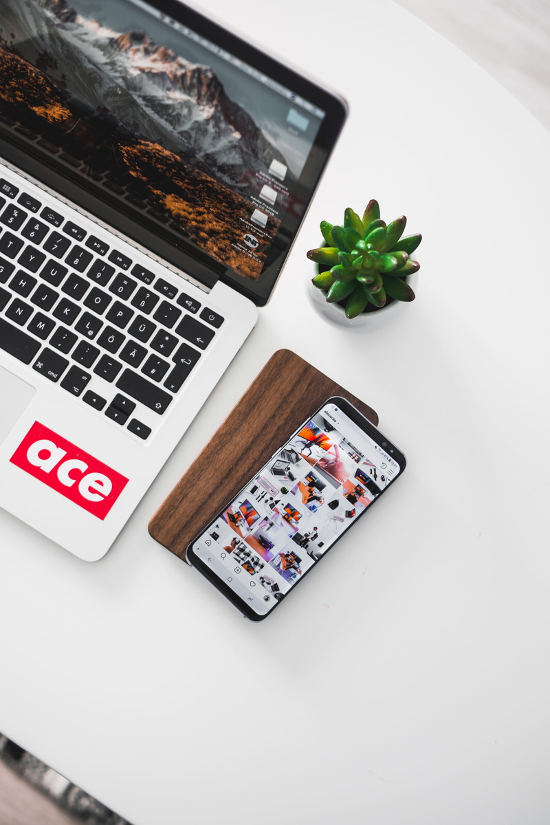 template, mobility, beside, equipment, table, smartphone, keyboard, macbook pro, technology, photoshop, mobile Phone, flat lay, smart Phone, macbook, pro